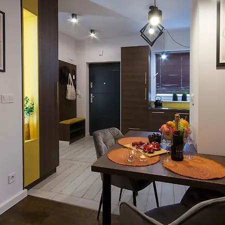 Daire W&k Desire - Faktura Vat, Parking W Garazu, Netflix, Balkon